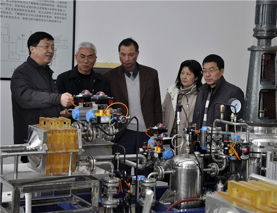 参观石油化工工业中心